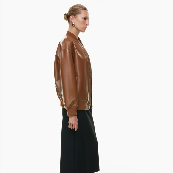 Unworn Babaton Avedon Bomber from Aritzia. (Final sale!) - Picture 4 of 6